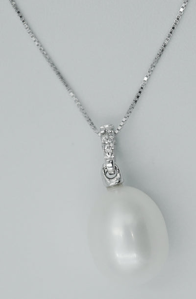collana con pendente perla  e diamanti miluna - siciliano gioielli