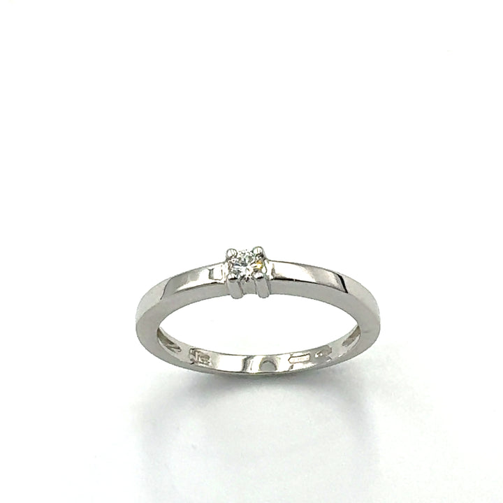 Miluna Solitaire Ring in White Gold