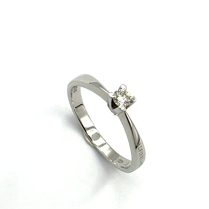 Miluna Solitaire Ring