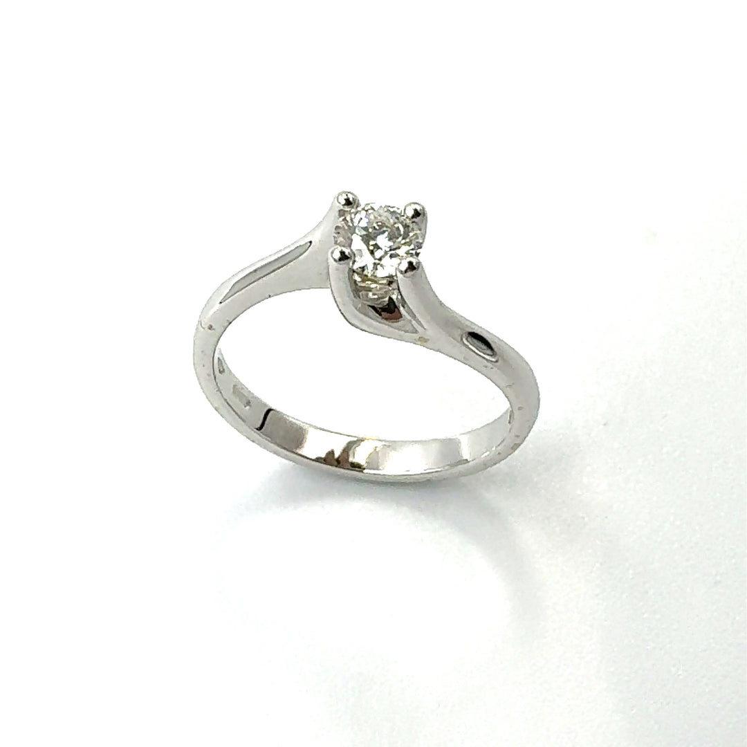 Miluna Solitaire Ring