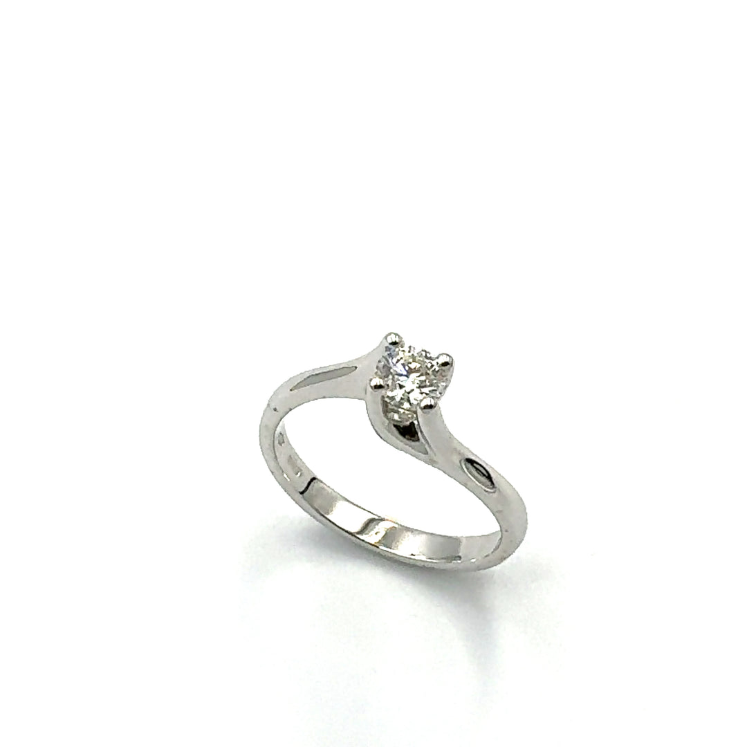 Miluna Solitaire Ring