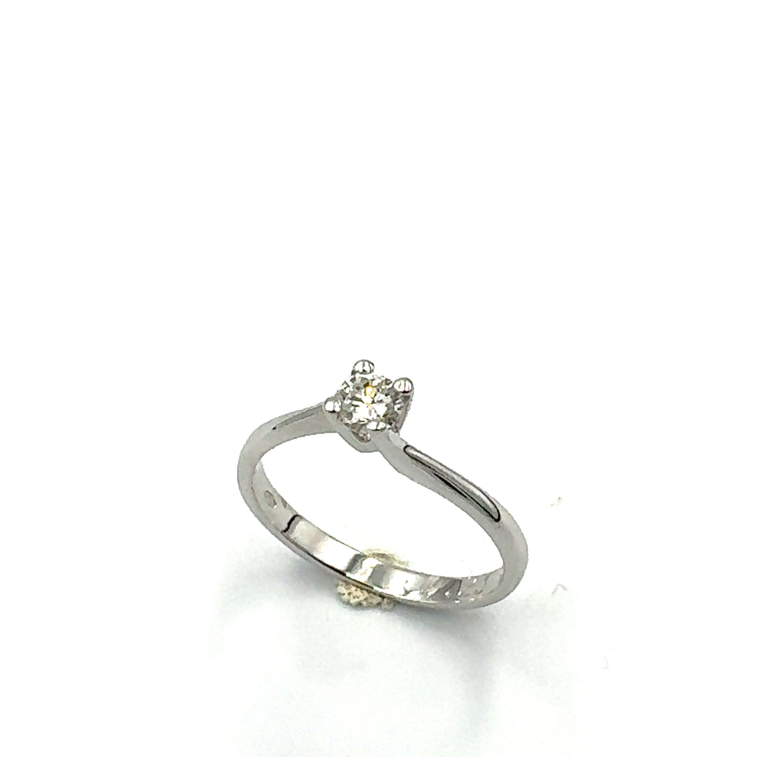 Miluna Solitaire Ring