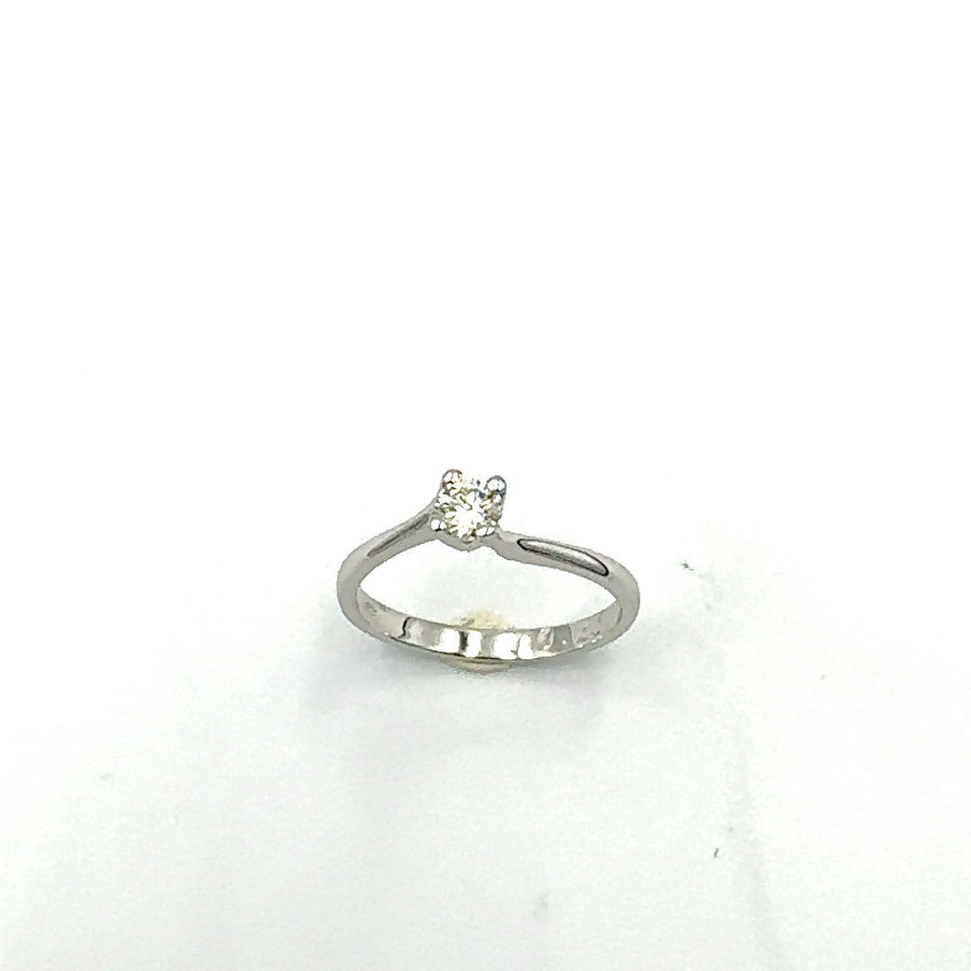 Miluna Solitaire Ring