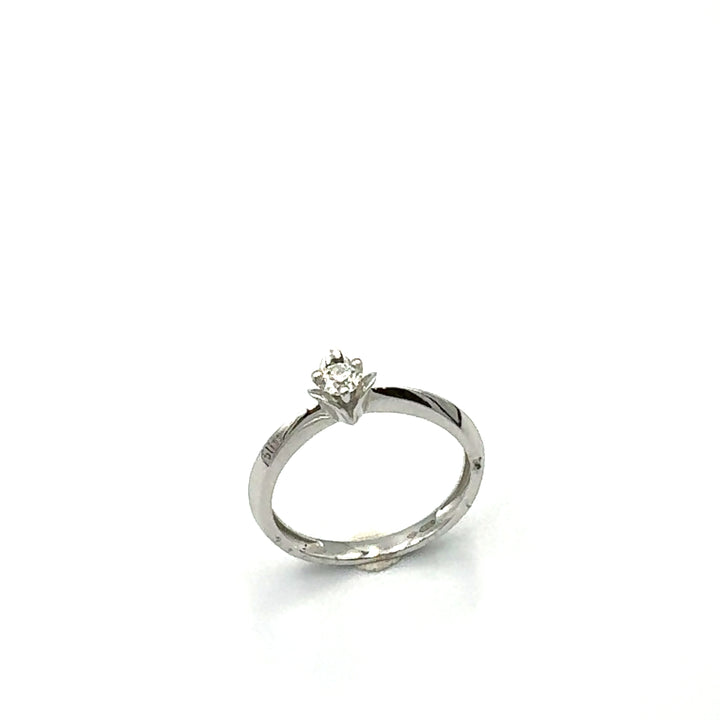 Miluna Solitaire Ring in White Gold