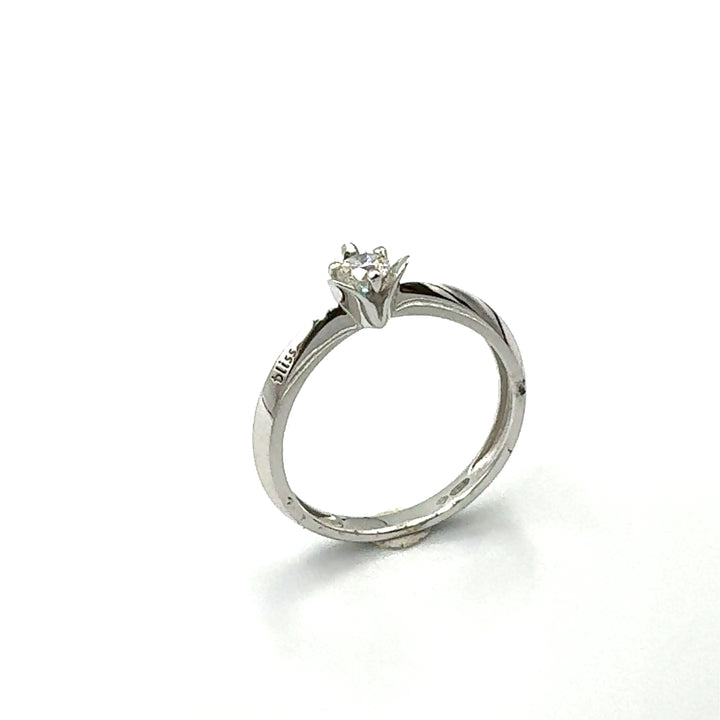 Miluna Solitaire Ring in White Gold