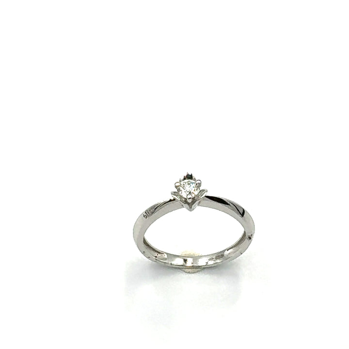 Miluna Solitaire Ring in White Gold