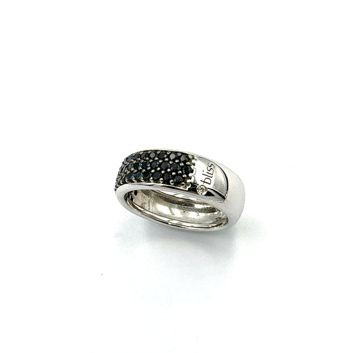 Bliss band ring