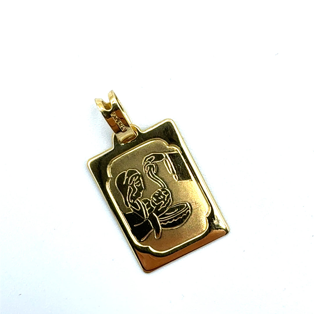 Baptismal Font Pendant in Yellow Gold