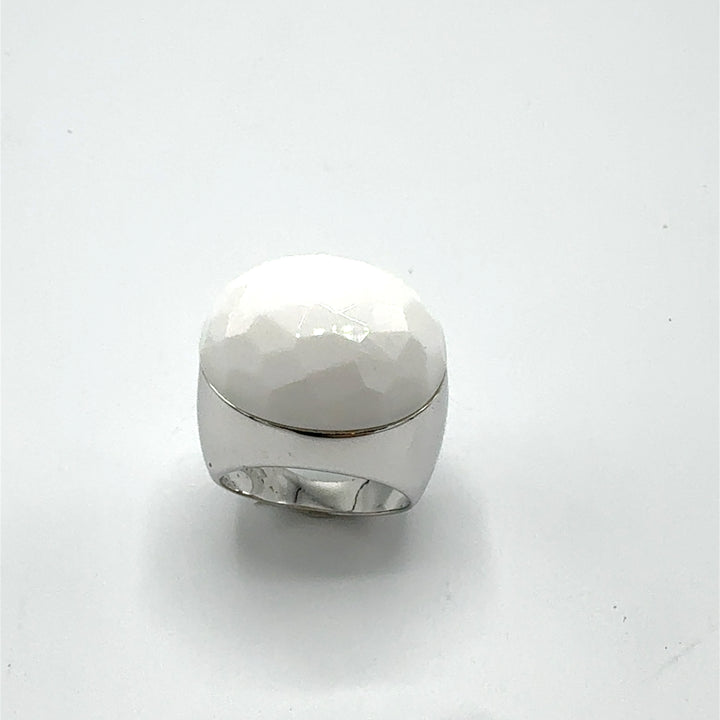 Ring with White Agate