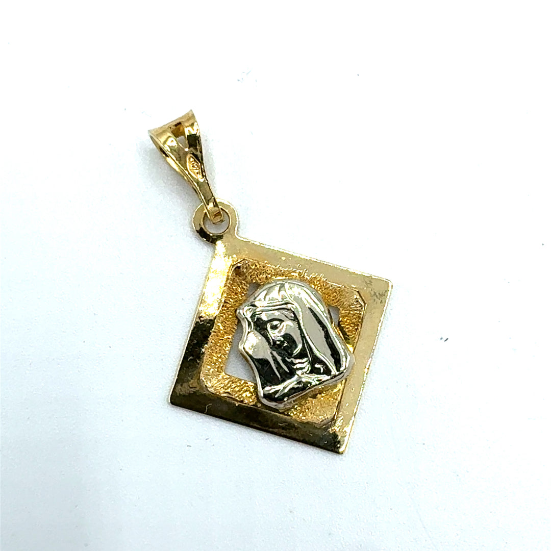 Heart pendant with Madonna