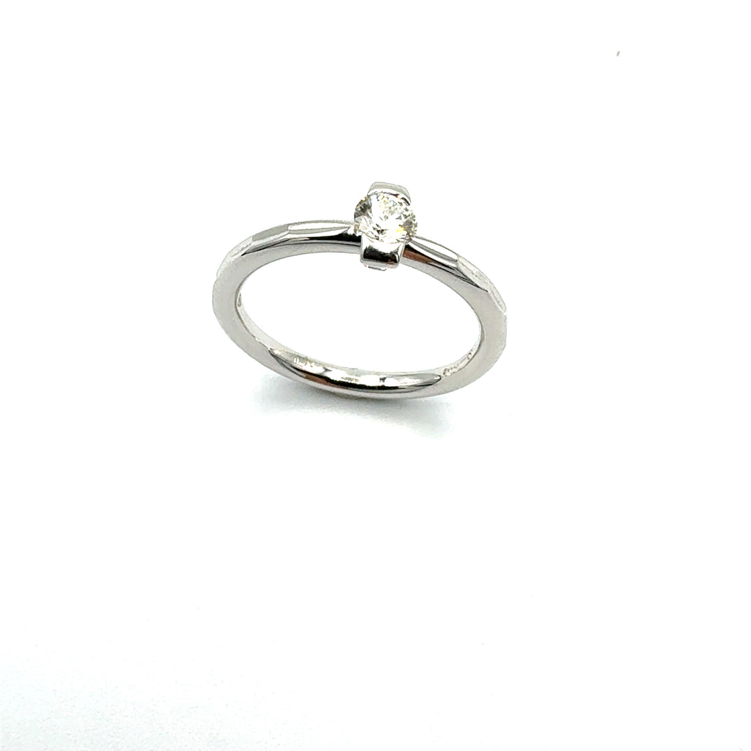 Anello Solitario Le Duchesse  Oro Bianco