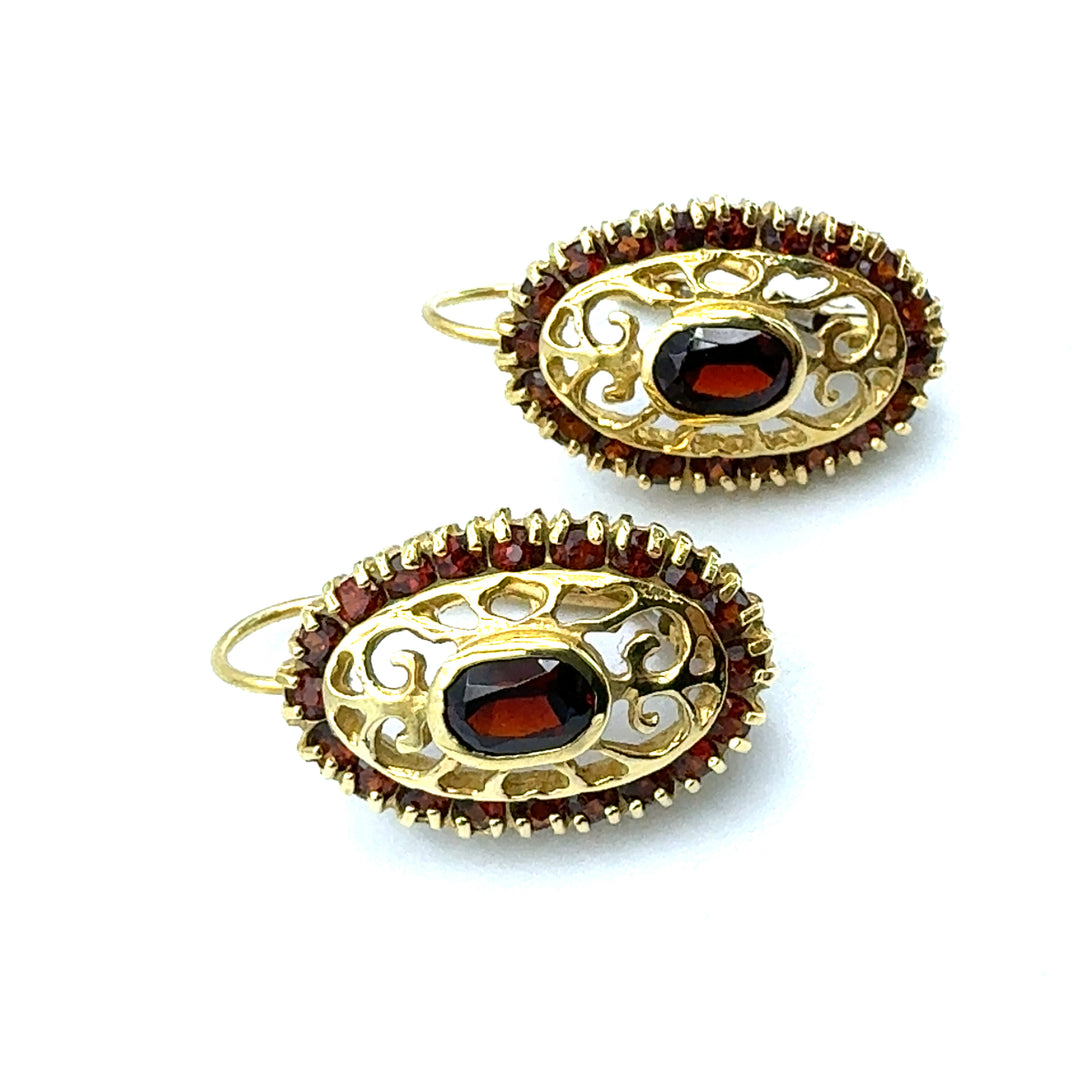 White Gold Light Point Earrings