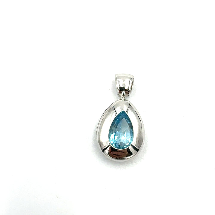 Yellow Gold Tourmaline Pendant