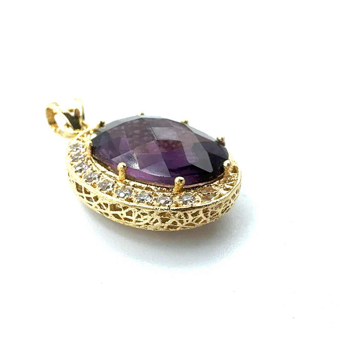 Yellow Gold Pendant