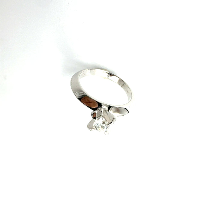Miluna Solitaire Ring in White Gold