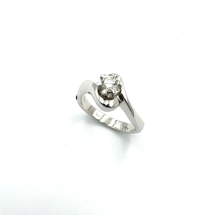 Miluna Solitaire Ring in White Gold