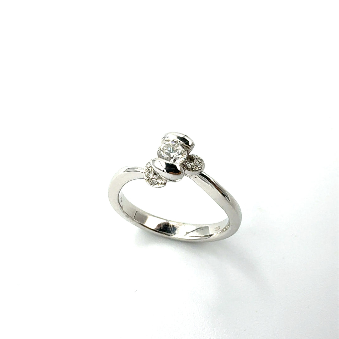 Anello Solitario  Oro Bianco