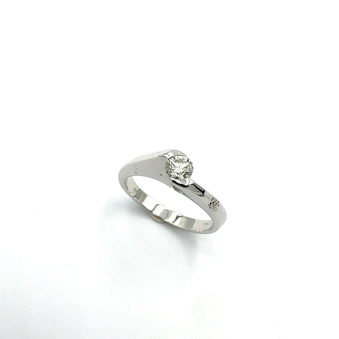 Anello Solitario  Oro Bianco