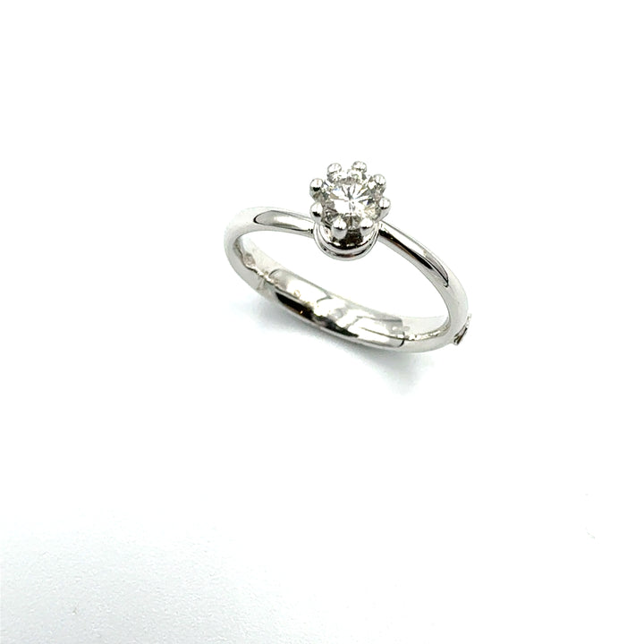 Anello Solitario Le Duchesse  Oro Bianco