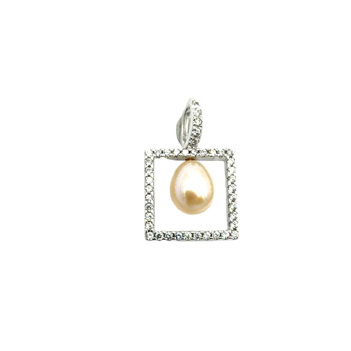 White Gold Pearl Pendant