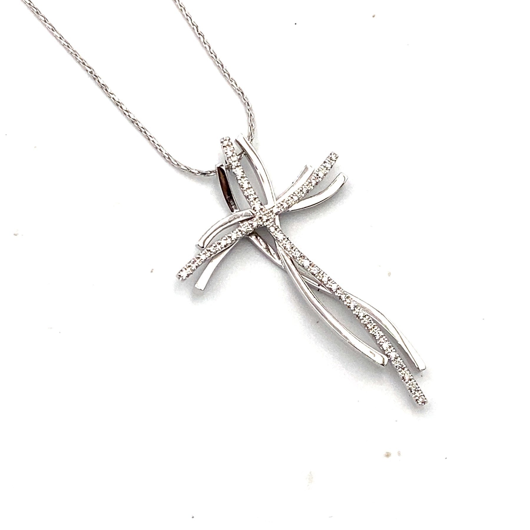 Aneneiceera Collana Croce Di Cristallo Girocollo Gotico Pave Strass Aneneiceera Collana Croce Di Cristallo Girocollo Gotico Pave Strass