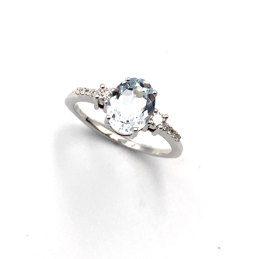 Clesi Aquamarine Ring in White Gold