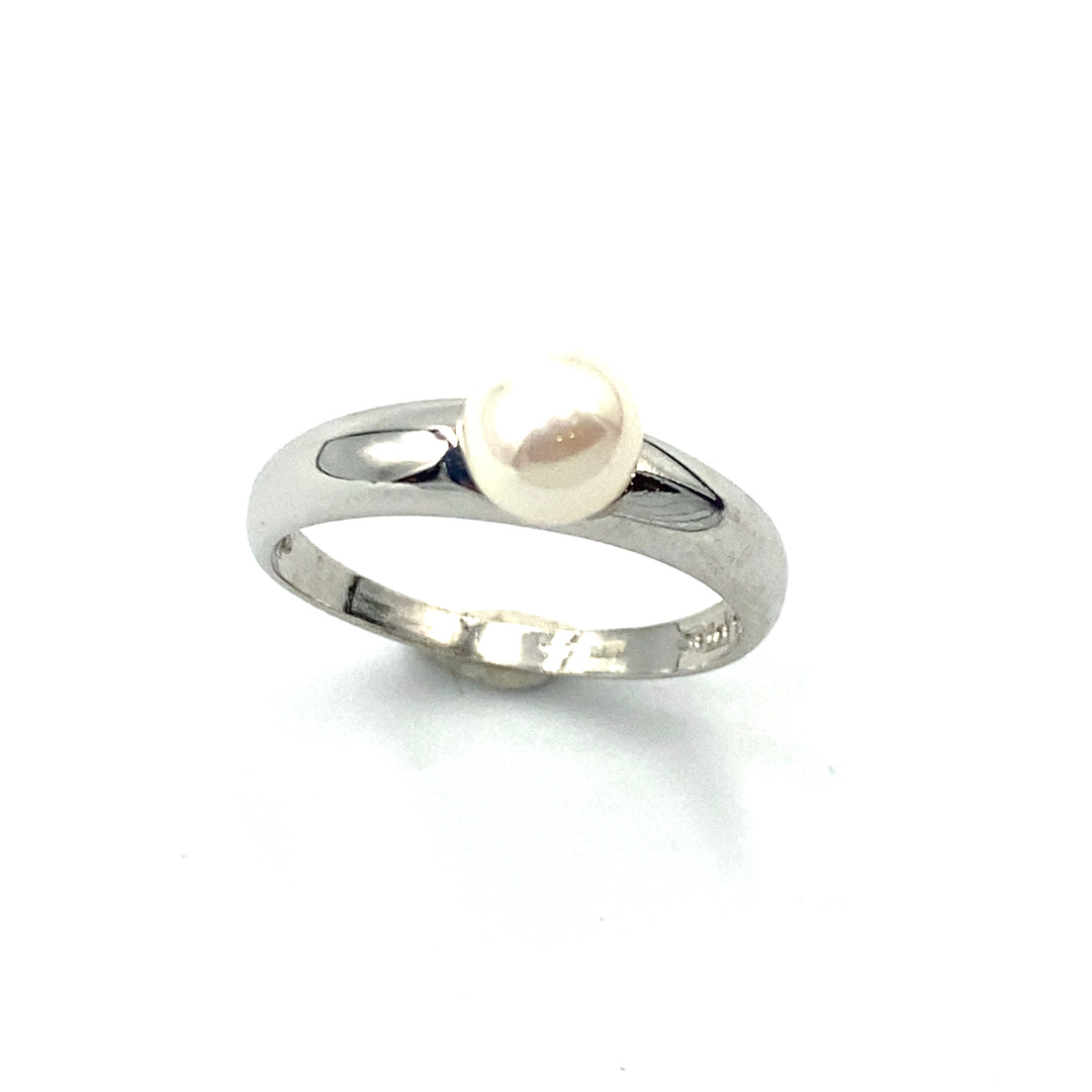 anello in oro bianco  con perla siciliano  gioielli 