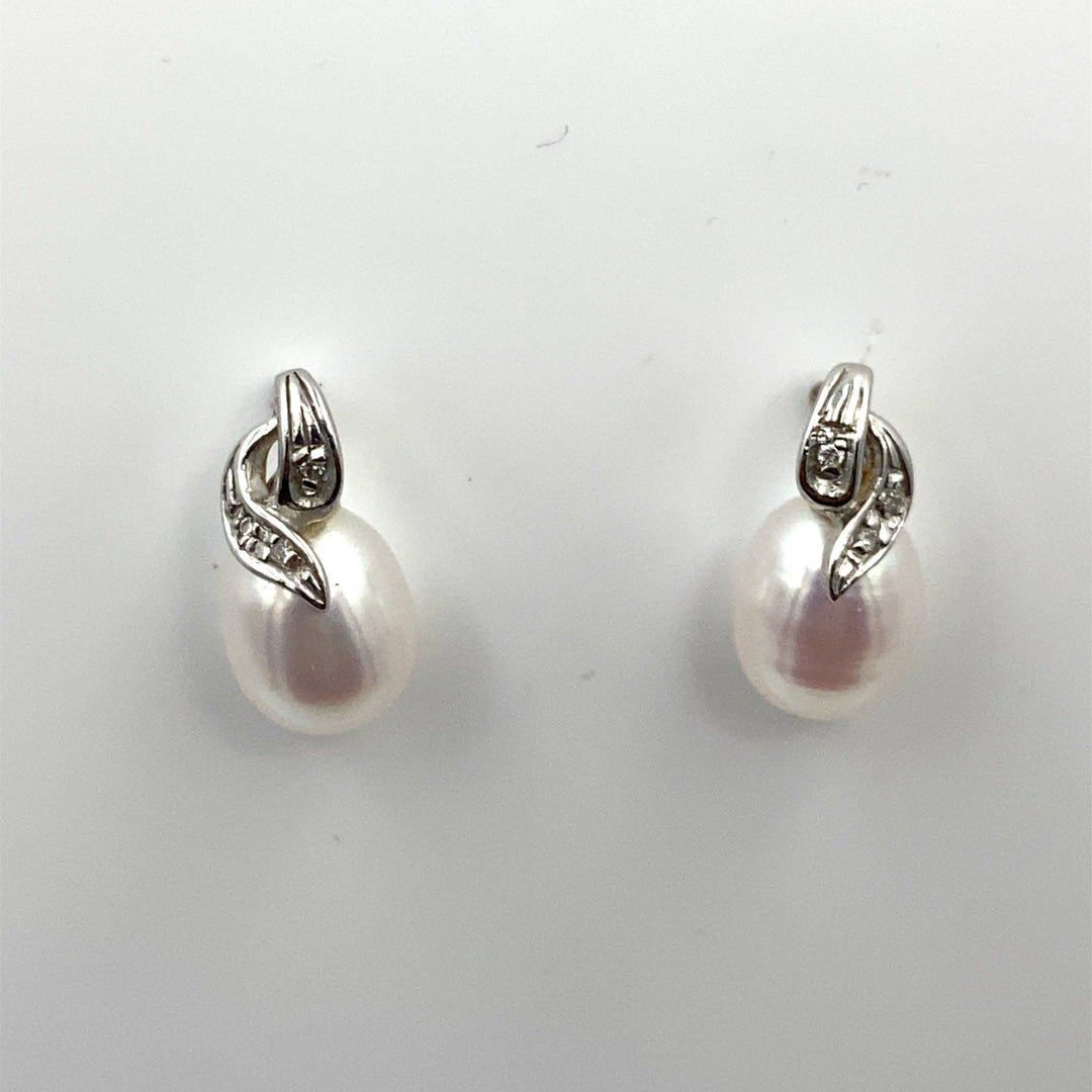 orecchini miluna perle oro bianco  e diamanti - siciliano gioielli 