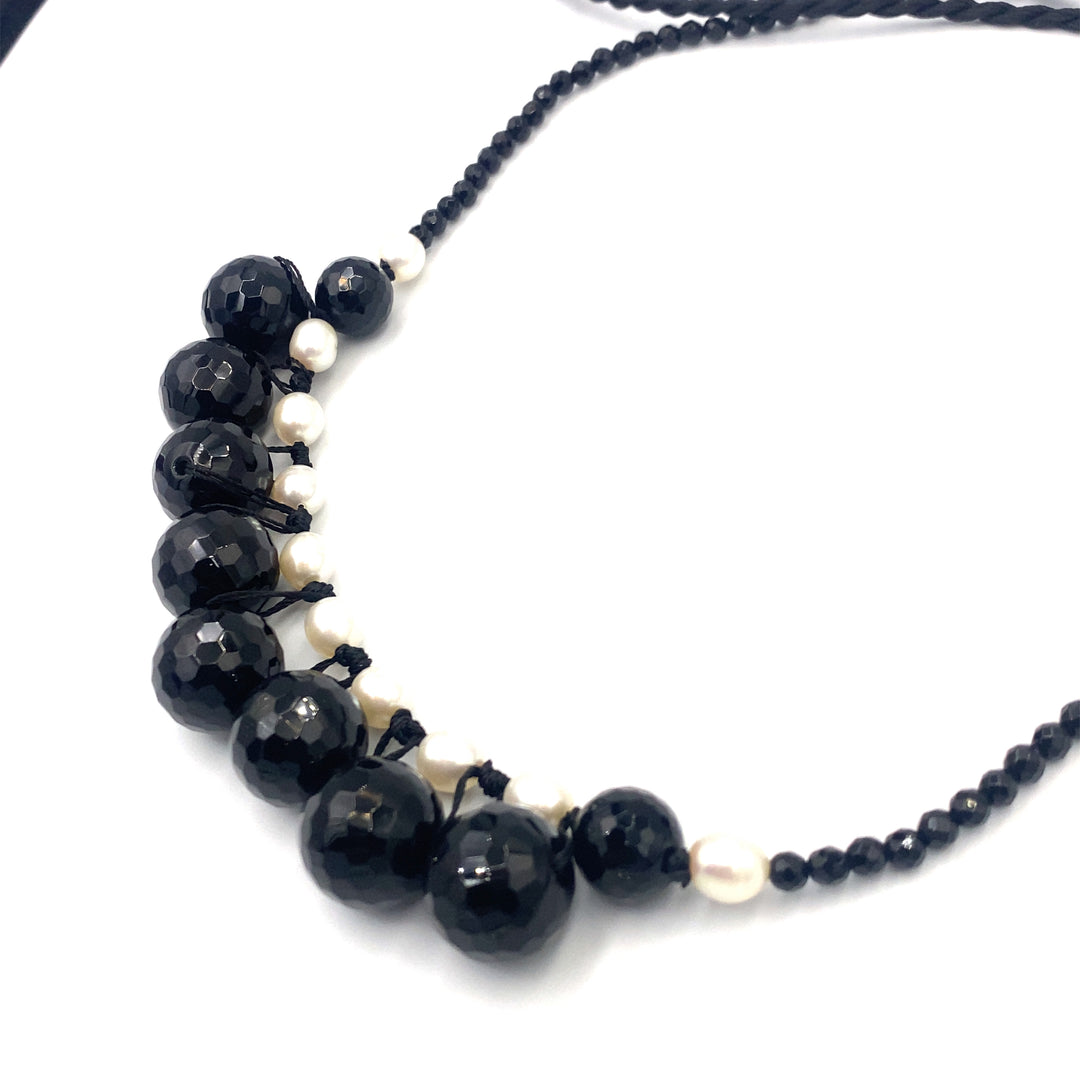 Rajola Vita Blue Agate Necklace