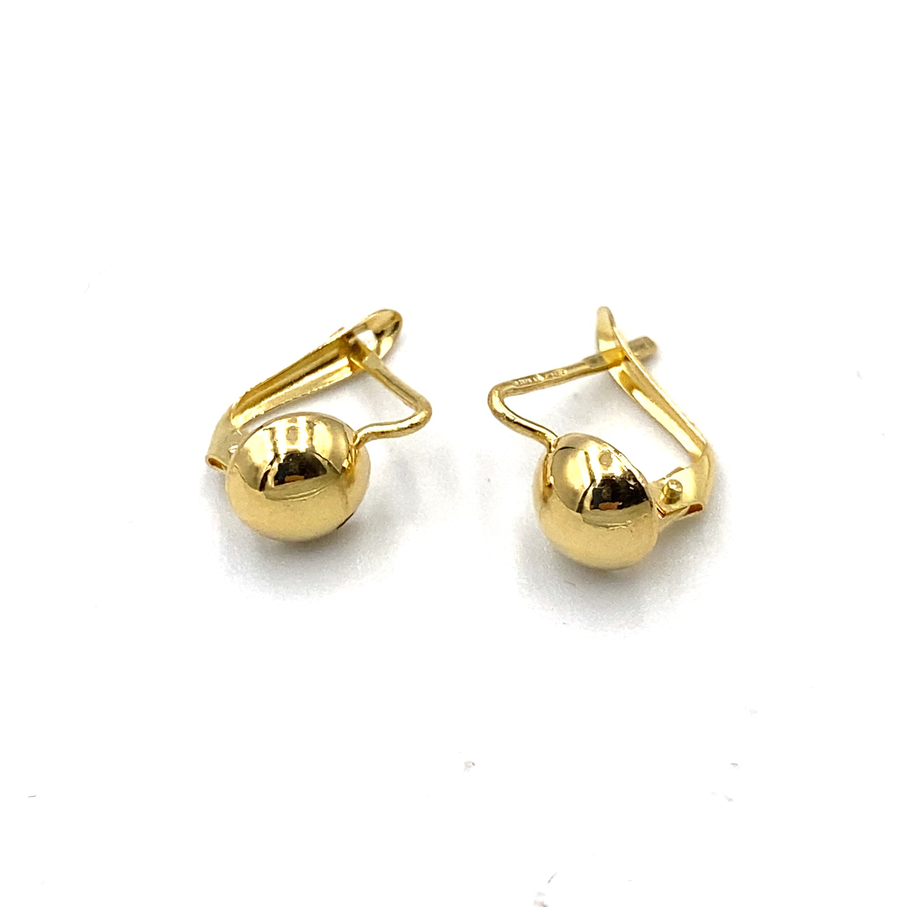 Orecchino singolo a cerchio con piercing a forma di torre da 6 mm in pietra trasparente – Scream Pretty Orecchino singolo a cerchio con piercing a forma di torre da 6 mm in pietra trasparente – Scream Pretty
