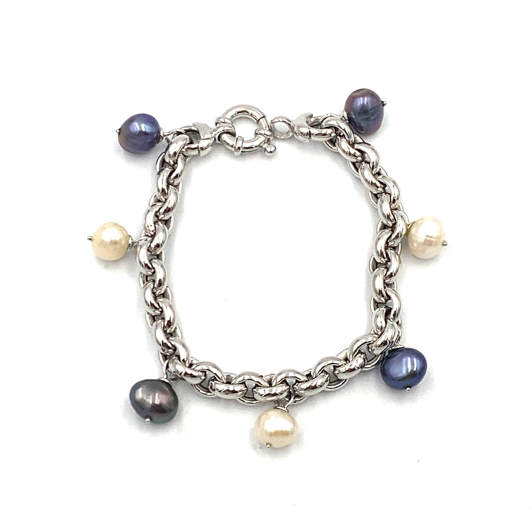 White Gold and Pearl Bracelet