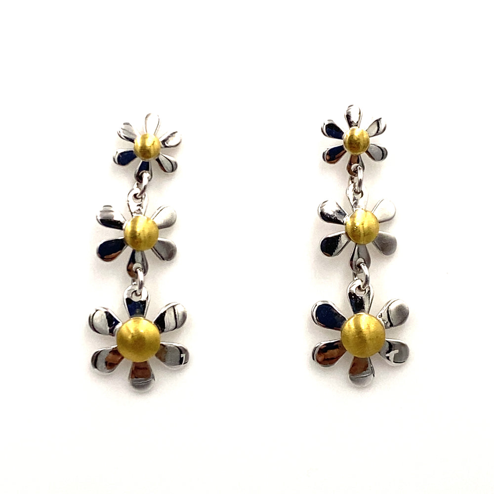 orecchini a forma di fiore con fiorellini pendenti in oro bicolore siciliano gioielli 