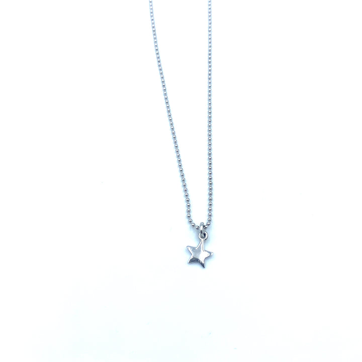 Rue des mille necklace 