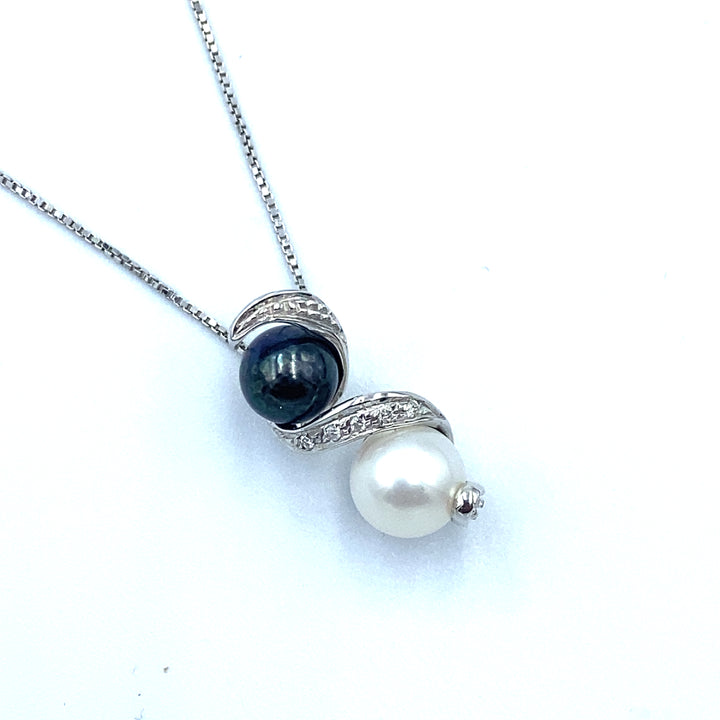 White Gold Necklace with Miluna Pearl