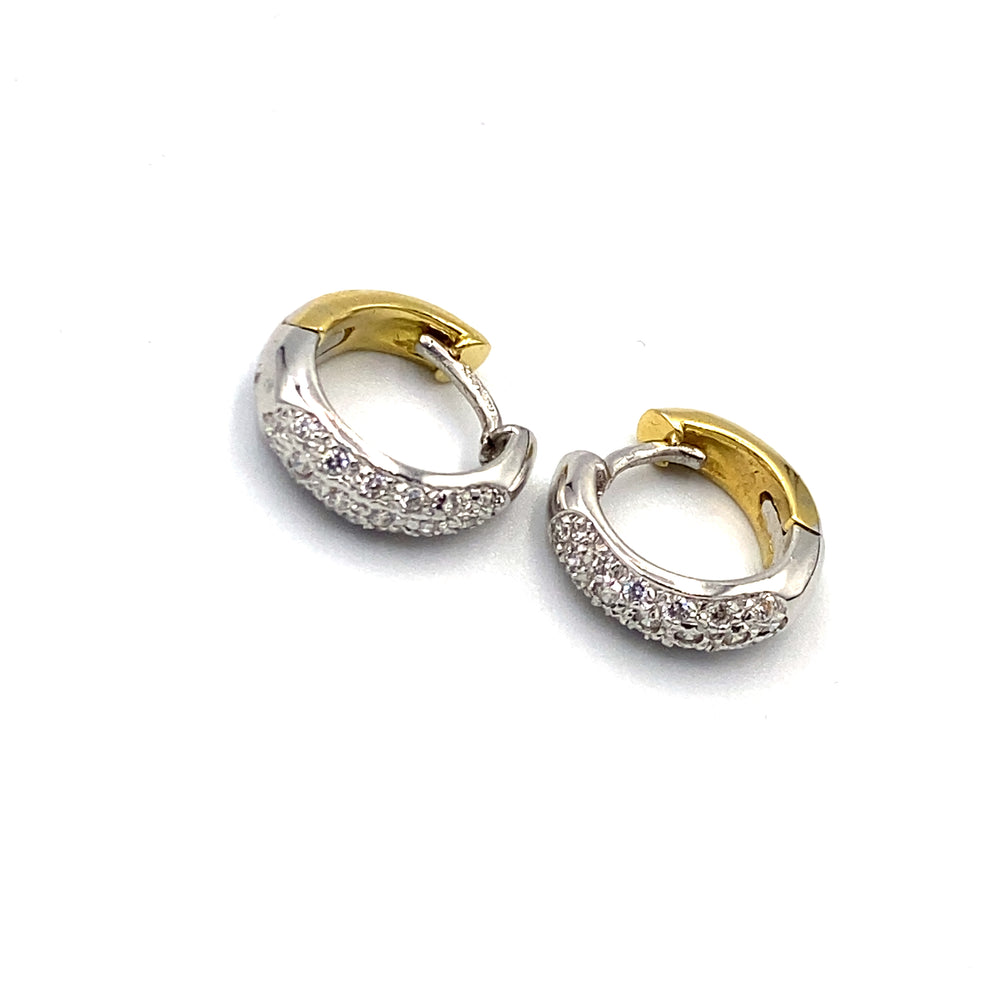 orecchini oro bicolore a cerchio con zirconi bianchi siciliano gioielli