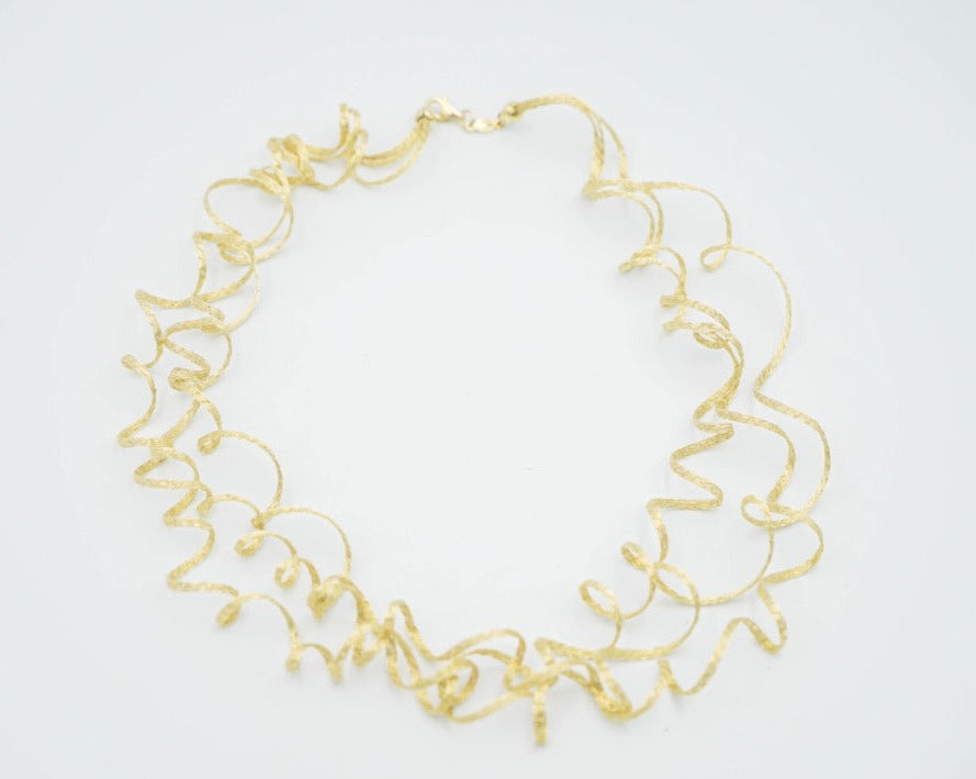 Waves Necklace in Yellow Gold