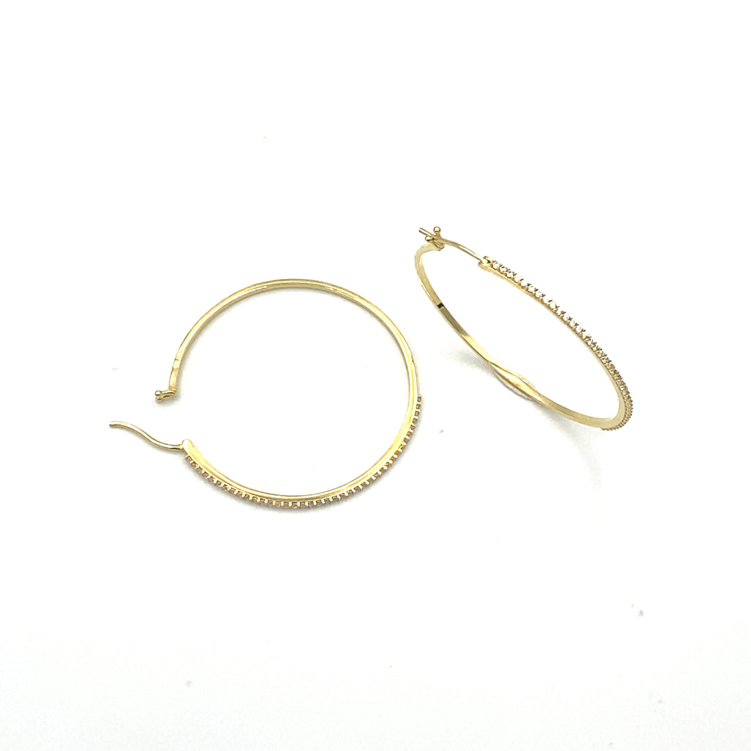 orecchini in oro giallo con zirconi bianchi siciliano gioielli 