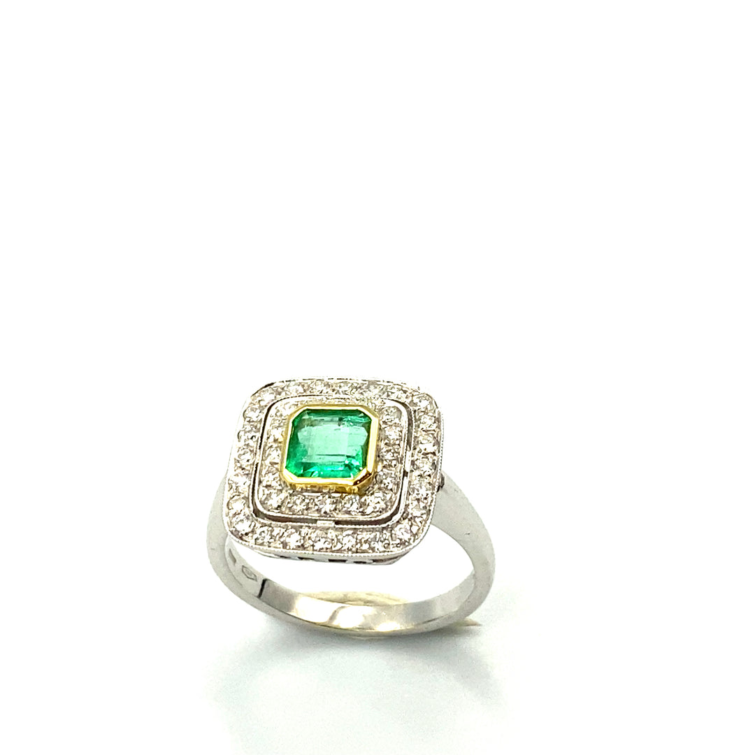 Square Ring with Emerald